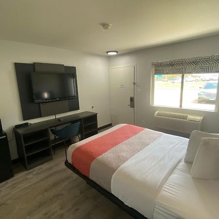 Motel 6-Windsor Locks, Ct - Hartford Exterior photo